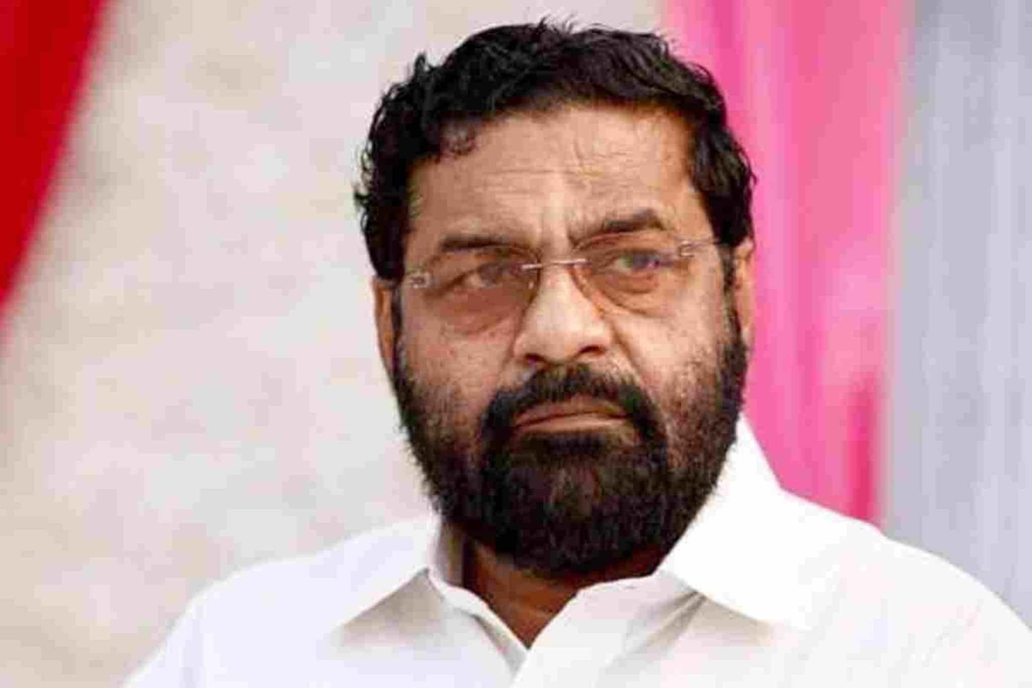 ശബരിമല സ്വര്ണക്കൊള്ളയിൽ മുൻ ദേവസ്വം മന്ത്രി കടകംപള്ളി സുരേന്ദ്രനെ ചോദ്യം ചെയ്തു ശബരിമല സ്വര്ണക്കൊള്ളയിൽ മുൻ ദേവസ്വം മന്ത്രി കടകംപള്ളി സുരേന്ദ്രനെ ചോദ്യം ചെയ്തു