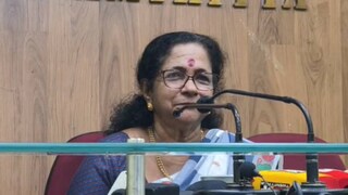 ലസിത നായർ