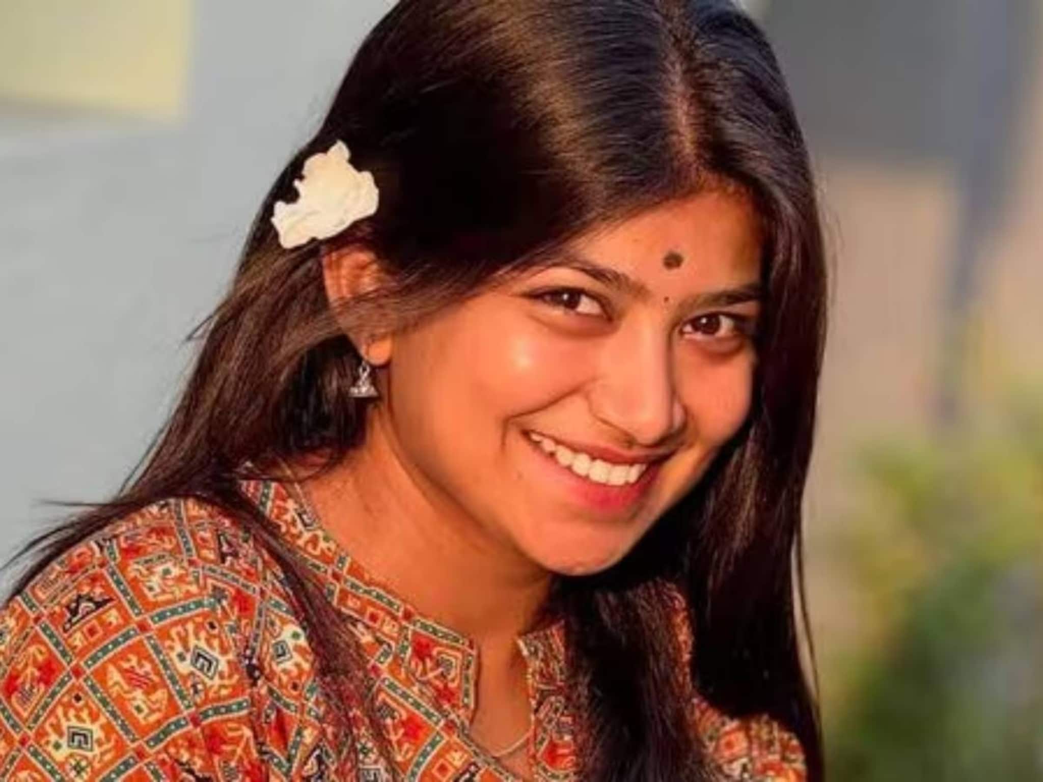 കന്നഡ-തമിഴ് സീരിയൽ നടി നന്ദിനി സി എം ജീവനൊടുക്കിയ നിലയിൽ; വിവാഹത്തിനായി സമ്മര്‍ദം ചെലുത്തിയെന്ന് കുറിപ്പിൽ പരാമർശം