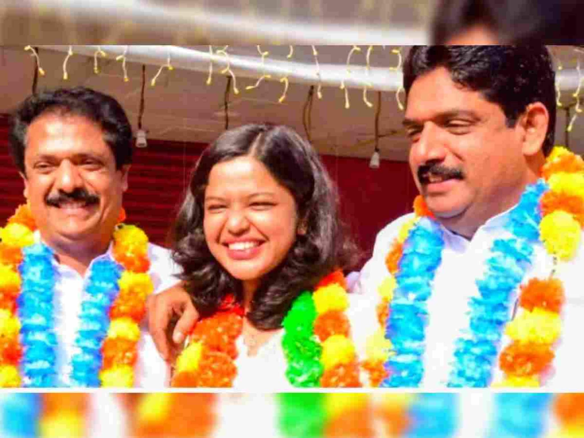 പാലായില്‍ ഇനി രാഷ്ട്രീയത്തിലെ യഥാർത്ഥ കുടുംബവാഴ്ച; 21കാരി നയിക്കും; അച്ഛനും വല്യച്ഛനും ഒപ്പമിരിക്കും