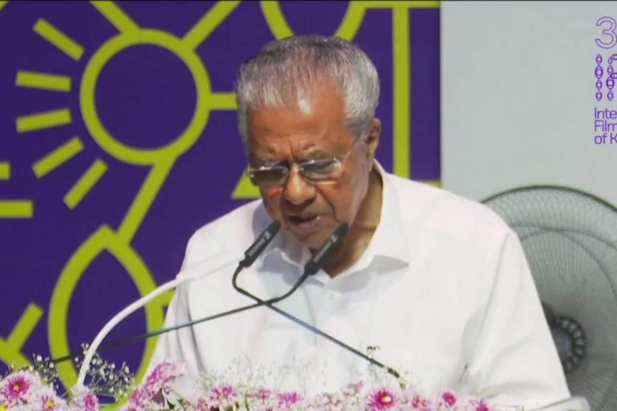 'ബീഫ് എന്നാൽ അവർക്ക് ഒരു അർത്ഥമേയുള്ളു'; IFFK സിനിമാ വിലക്കിൽ കേന്ദ്രത്തിനെതിരെ മുഖ്യമന്ത്രി 'ബീഫ് എന്നാൽ അവർക്ക് ഒരു അർത്ഥമേയുള്ളു'; IFFK സിനിമാ വിലക്കിൽ കേന്ദ്രത്തിനെതിരെ മുഖ്യമന്ത്രി