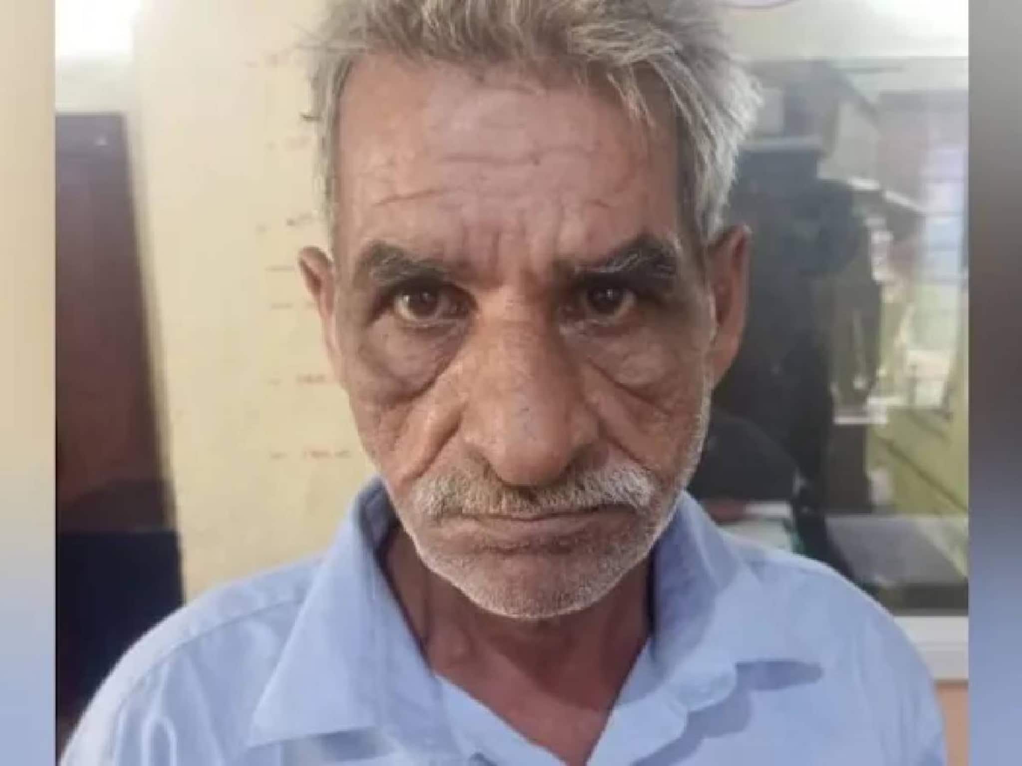 പത്തനംതിട്ടയിൽ 95കാരിയെ വായില് തുണി തിരുകി പീഡിപ്പിക്കാന് ശ്രമിച്ച 64 കാരന് അറസ്റ്റില് പത്തനംതിട്ടയിൽ 95കാരിയെ വായില് തുണി തിരുകി പീഡിപ്പിക്കാന് ശ്രമിച്ച 64 കാരന് അറസ്റ്റില്