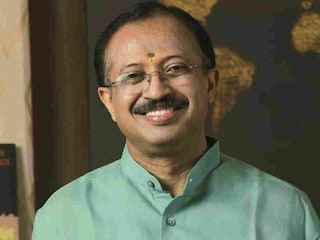 വി മുരളീധരൻ