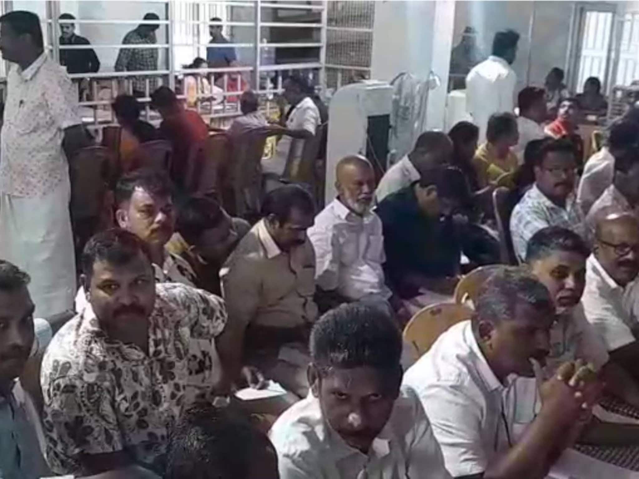 Kerala Local Body Election Results Live: തദ്ദേശ തിര‍ഞ്ഞെടുപ്പ്: ആദ്യ ലീഡ് എൽഡിഎഫിന്