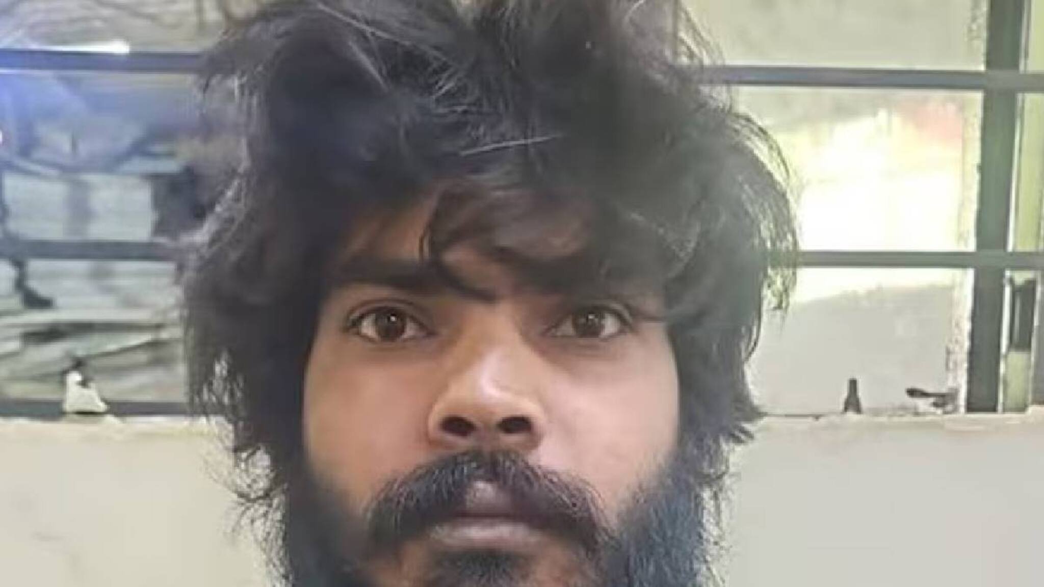 ഒറ്റയ്ക്ക് നടന്നോ സ്‌കൂട്ടറിലോ പോകുന്ന യുവതികളെ പതിവായി ഉപദ്രവിക്കുന്ന 27 കാരൻ പിടിയിൽ