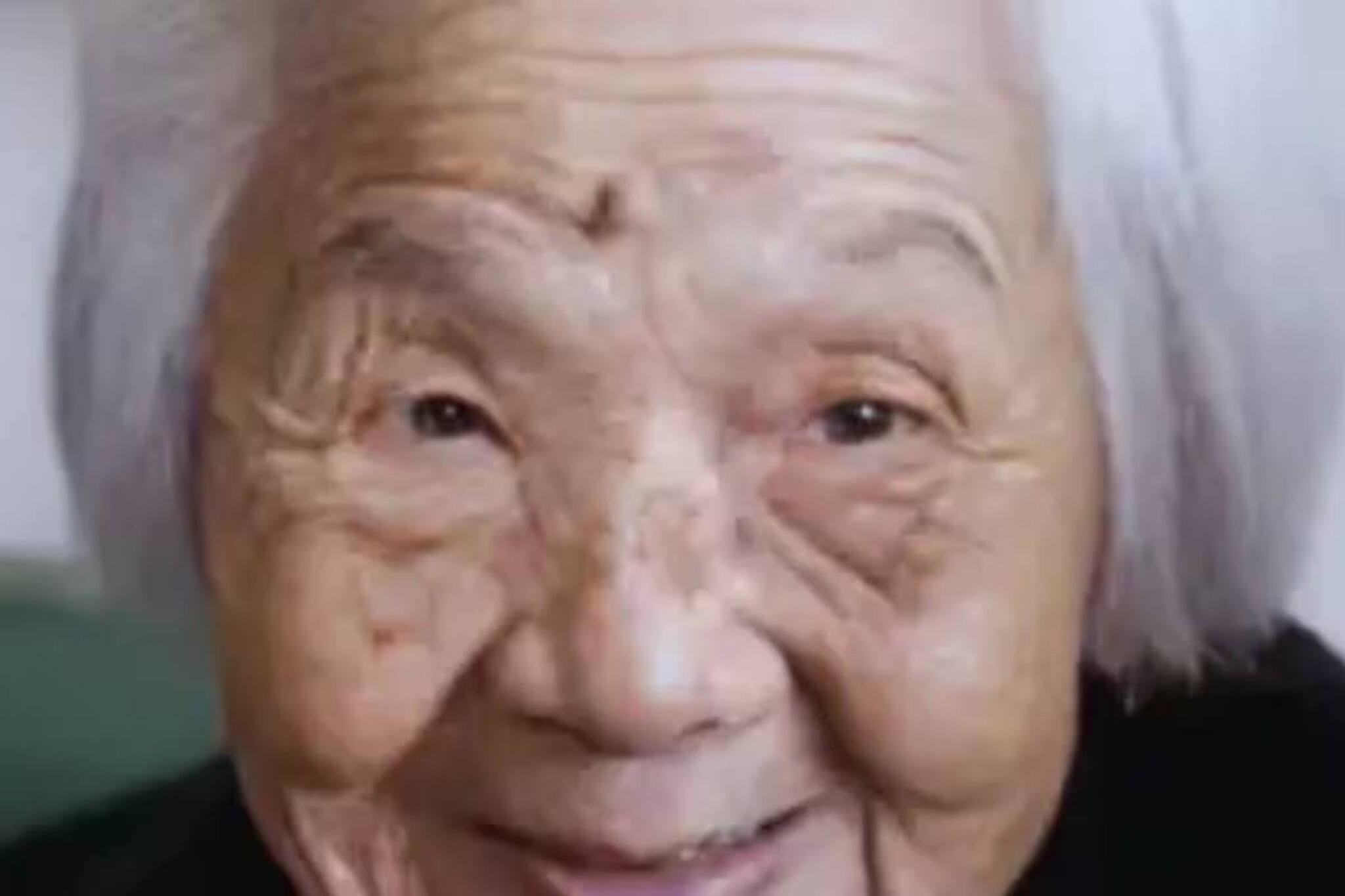 അമ്മച്ചീ ഇനിയെങ്കിലും കുറച്ചുകൂടി ചിട്ടയായി ജീവിച്ചുകൂടെ? 101 കാരി ഉറങ്ങുന്നത് പുലർച്ചെ രണ്ട് മണിക്ക് അമ്മച്ചീ ഇനിയെങ്കിലും കുറച്ചുകൂടി ചിട്ടയായി ജീവിച്ചുകൂടെ? 101 കാരി ഉറങ്ങുന്നത് പുലർച്ചെ രണ്ട് മണിക്ക്