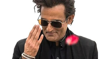 ഷാരൂഖിന് ശേഷം ഒരു വർഷം 2000 കോടി രൂപ സമ്പാദിച്ച ഏക ഇന്ത്യൻ നടൻ