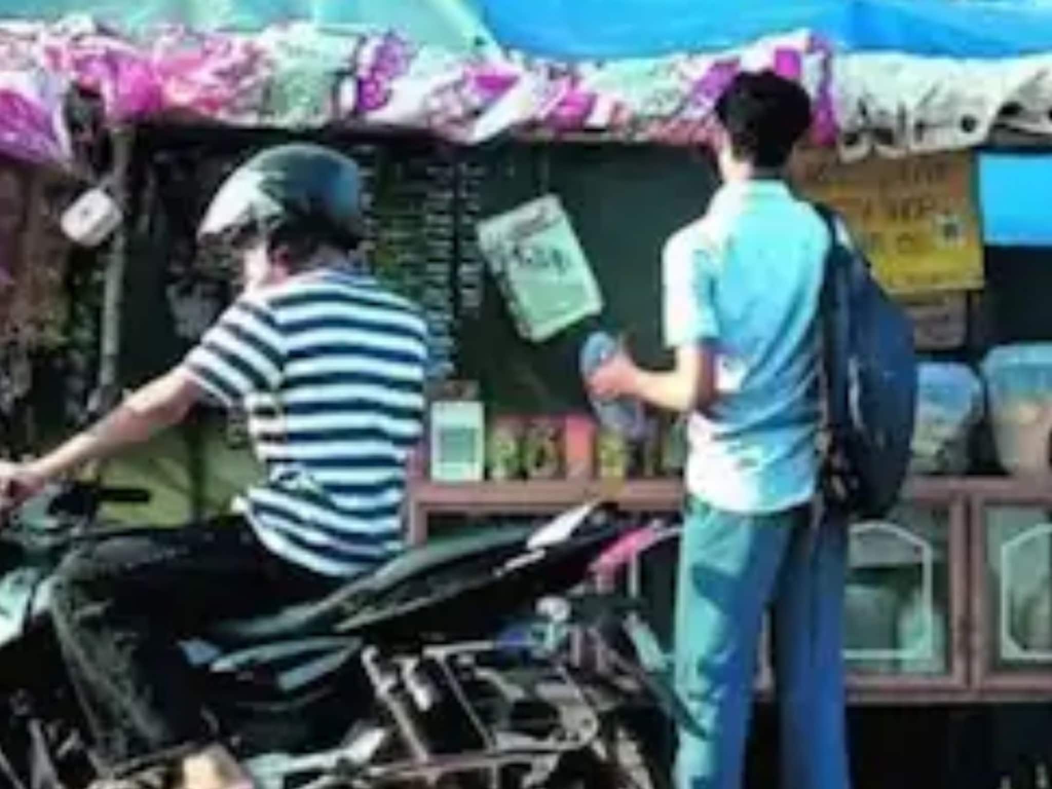 വിസ്മയമാണ് സുലൈമാന്റെ കട! ഉടമയില്ല, കാവൽക്കാരില്ല; വിശ്വാസവും ക്യുആർ കോഡും മാത്രം