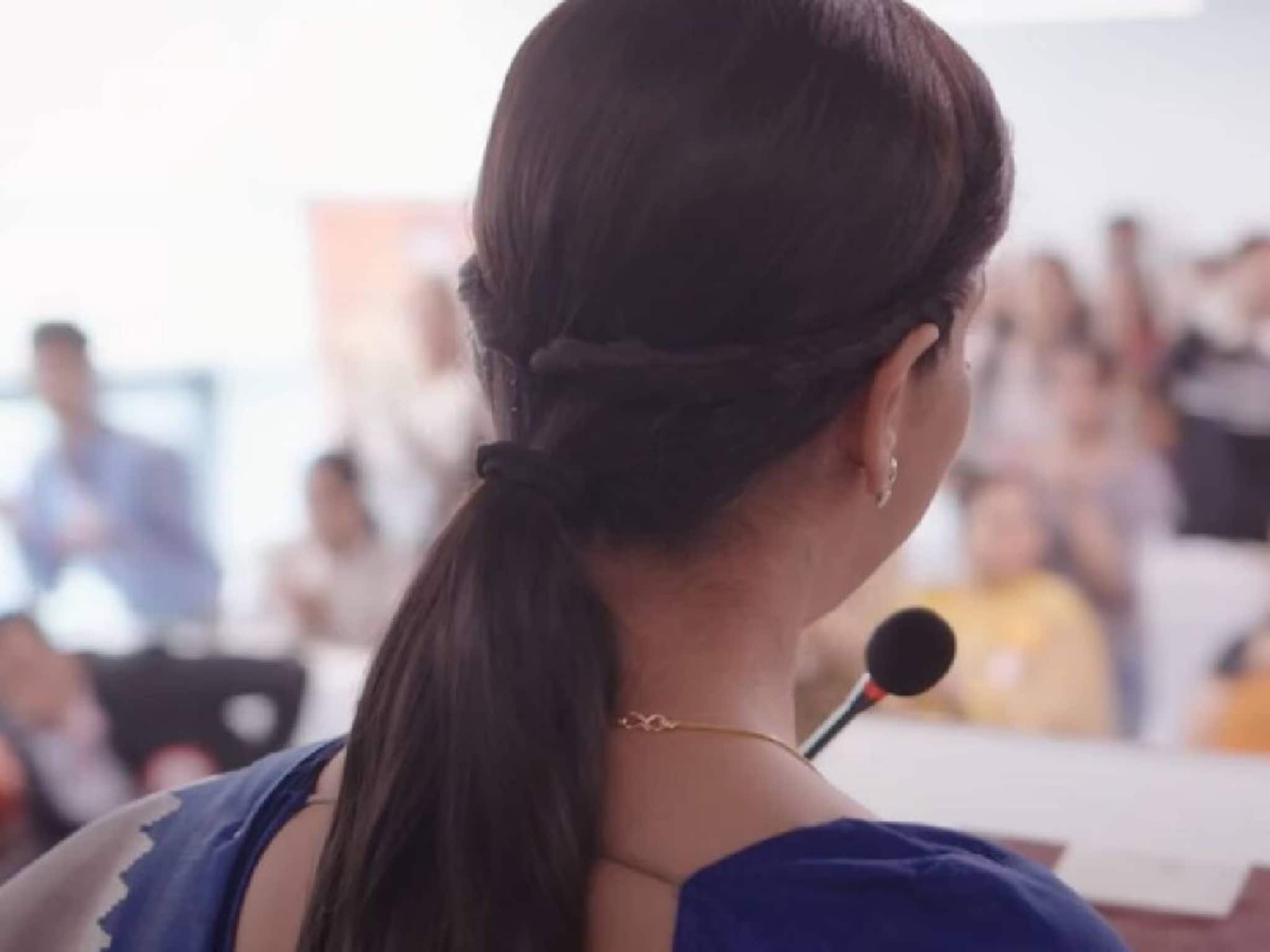 പഞ്ചനക്ഷത്ര ഹോട്ടലിലെ സെയിൽസ് ട്രെയിനി ആമിർ ഖാൻ ചിത്രത്തിലെ നായികയായി; 53-ാം വയസ്സിലും അവിവാഹിതയായി തുടരുന്ന നടി!