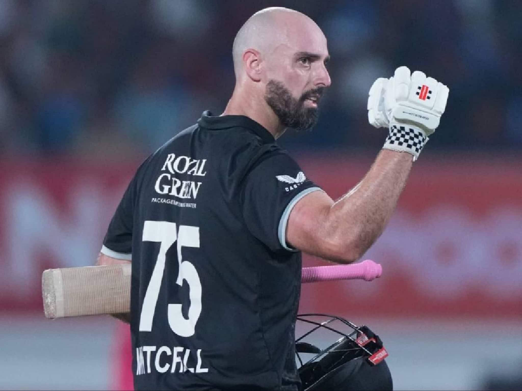 മിച്ചലിന് സെഞ്ച്വറി; രാജ്കോട്ടിൽ‌ തിരിച്ചടിച്ച് കിവികൾ; രണ്ടാം ഏകദിനനത്തിൽ ന്യൂസിലൻഡിന് തകർപ്പൻ ജയം