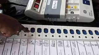 കർണാടകയിൽ തിരഞ്ഞെടുപ്പിന് ബാലറ്റ് പേപ്പർ