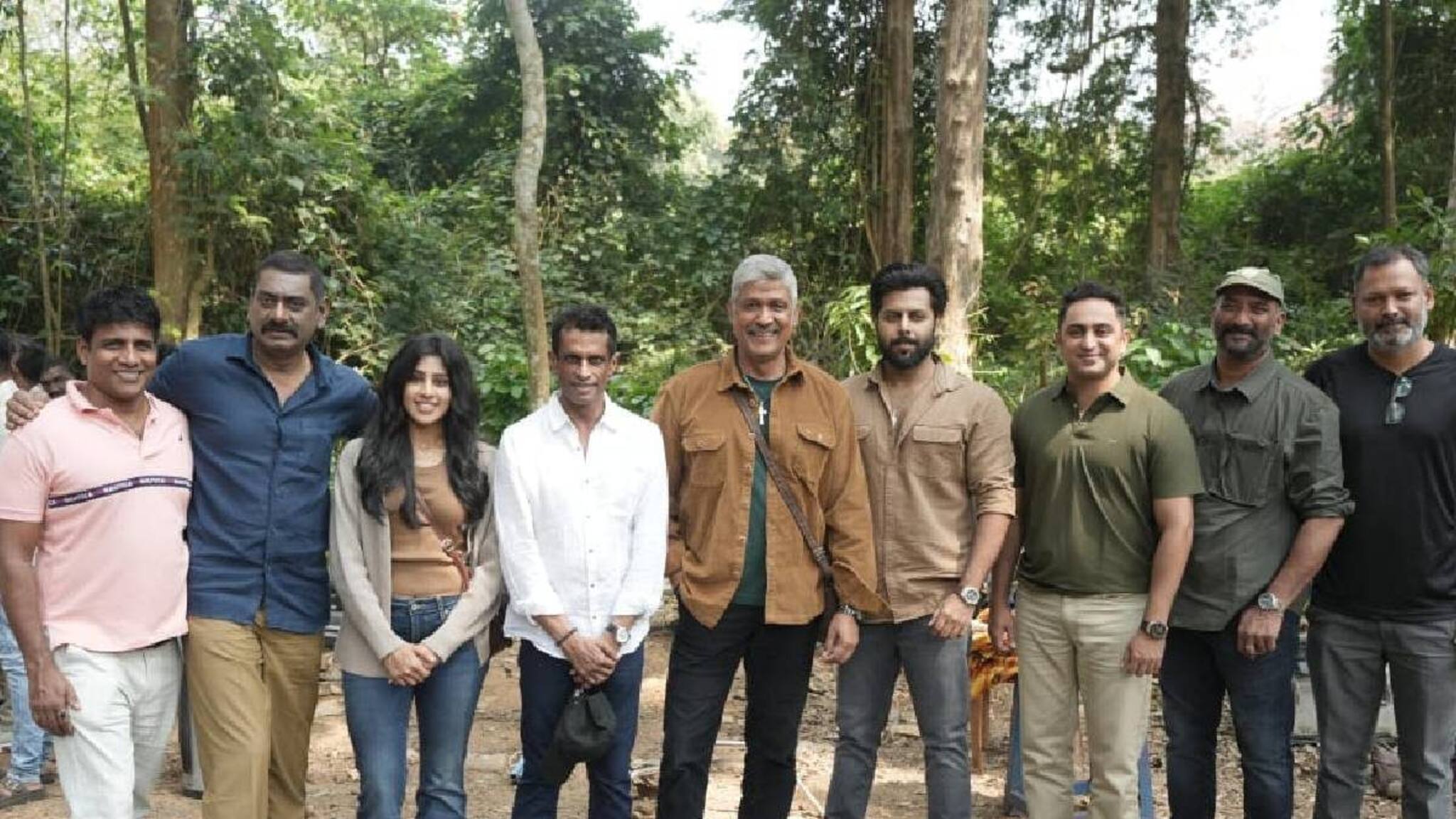 കോന്നിയിലെ കല്ലേലി ഫോറസ്റ്റിൽ മുഴുനീള റോഡ് മൂവി എച്ച്.ടി.5. ചിത്രീകരണത്തിനു തുടക്കം