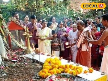 അരയാലിന് പൂജ നടത്തുന്നു 