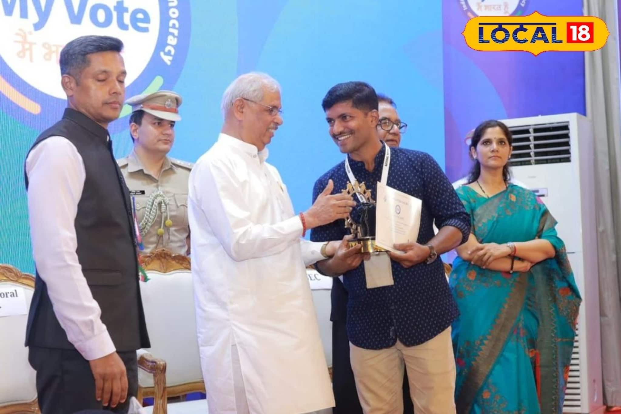 സംസ്ഥാന തിരഞ്ഞെടുപ്പ് പുരസ്‌കാരങ്ങൾ ഏറ്റുവാങ്ങി കോഴിക്കോട് ജില്ലാ ഭരണകൂടം