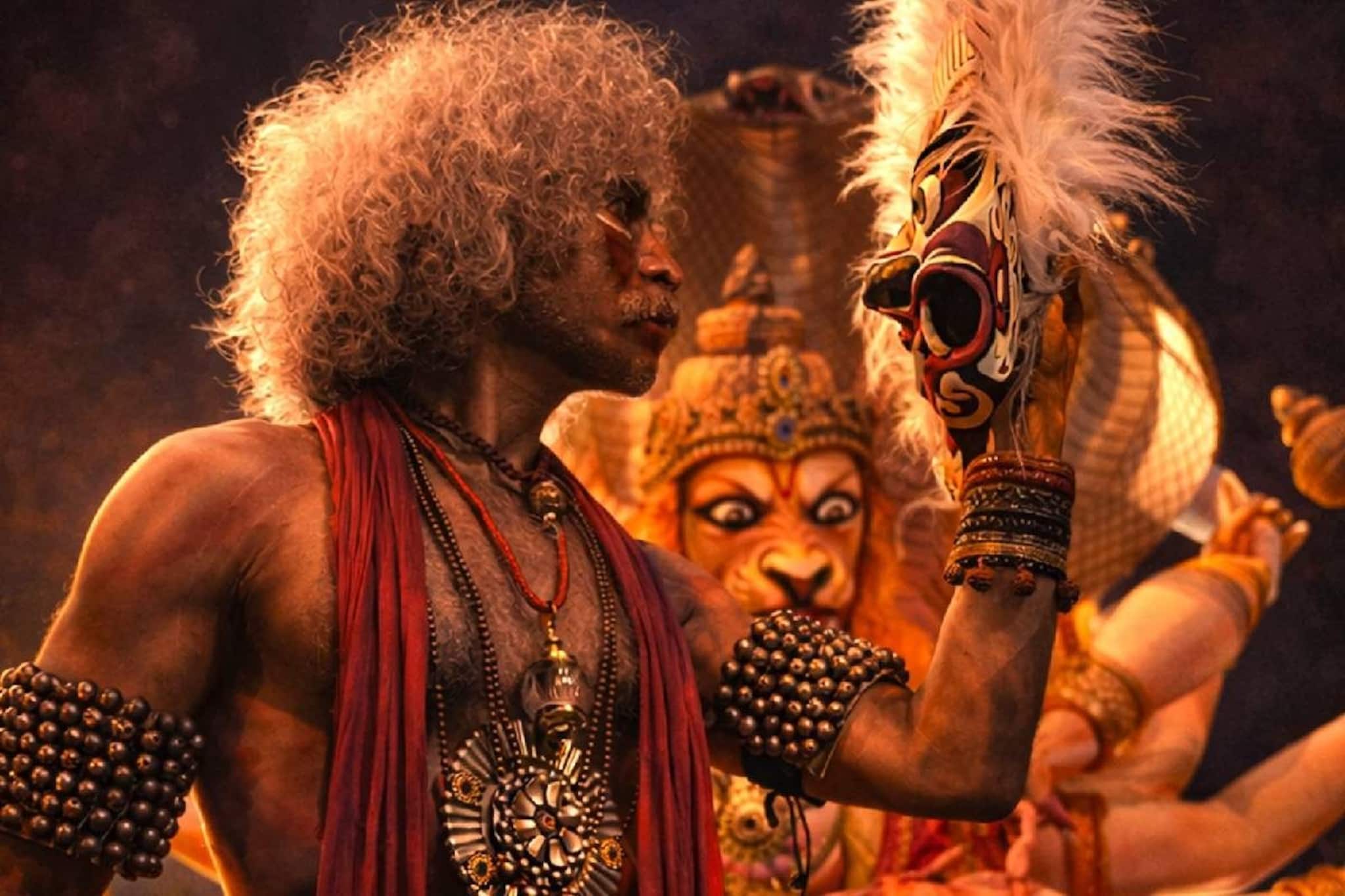 മലയാളത്തിൽ നിറഞ്ഞാടാൻ വീണ്ടും മകരന്ദ് ദേശ്പാണ്ഡെ; നരസിംഹ മൂപ്പനായി വവ്വാലിൽ മലയാളത്തിൽ നിറഞ്ഞാടാൻ വീണ്ടും മകരന്ദ് ദേശ്പാണ്ഡെ; നരസിംഹ മൂപ്പനായി വവ്വാലിൽ