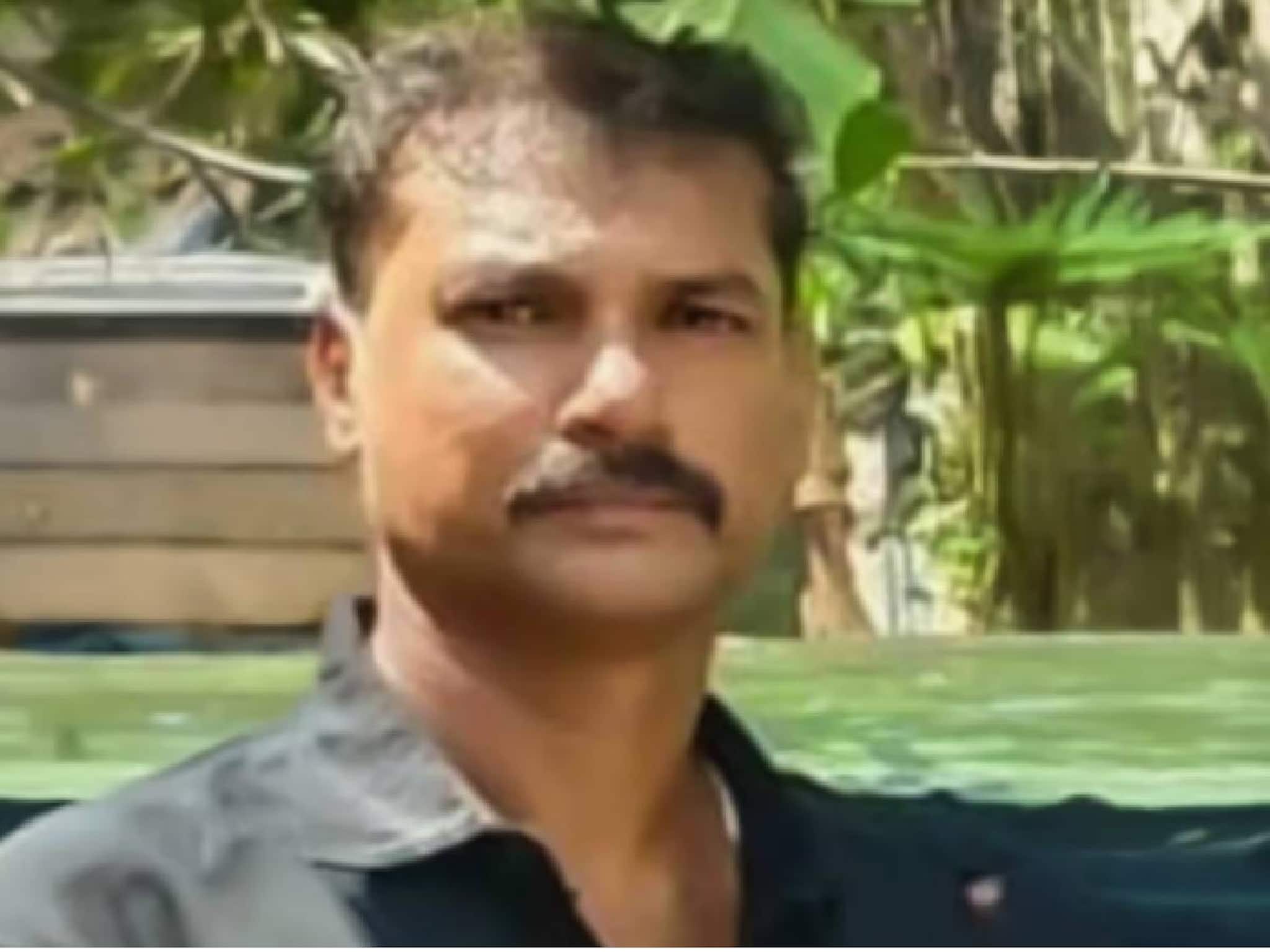 മലപ്പുറത്ത് ഇറക്കത്തിൽ നിര്‍ത്തിയിട്ട മിനി ലോറി ഉരുണ്ട് ദേഹത്ത് കയറി ഉടമ മരിച്ചു