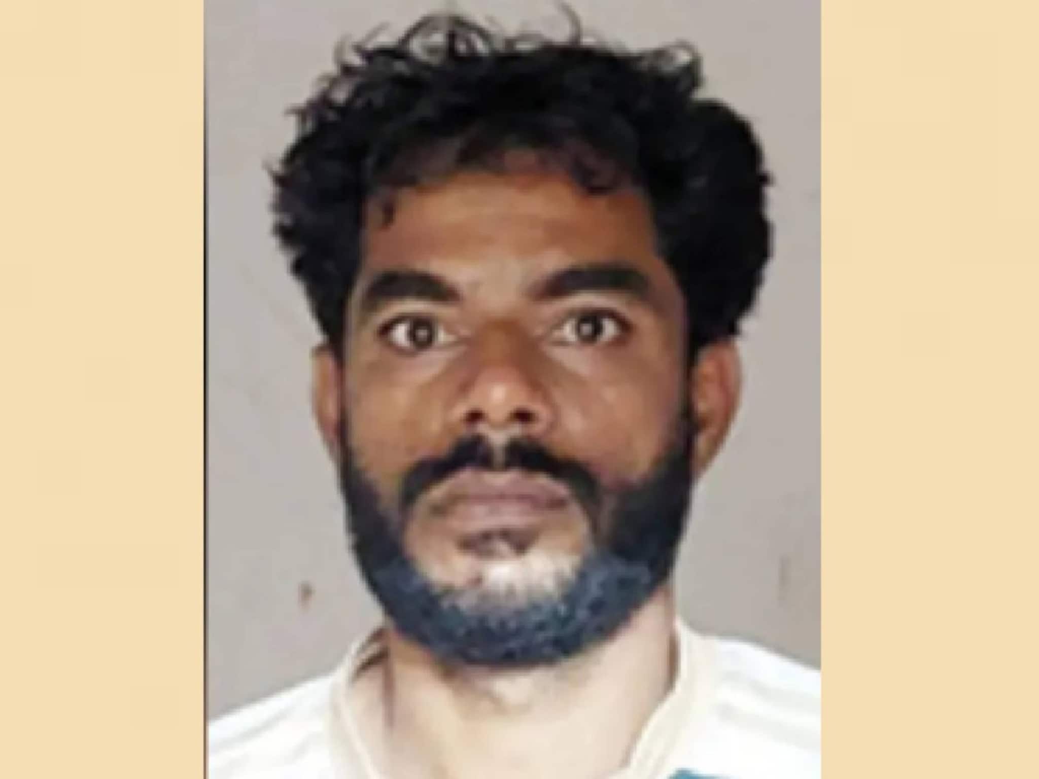 ലോഡ്ജിൽ അതിക്രമിച്ചു കയറി യുവാവിനെയും പെണ്‍സുഹൃത്തിനെയും അര്‍ദ്ധനഗ്നരാക്കി വീഡിയോ പകർത്തി പണം തട്ടാൻ ശ്രമം