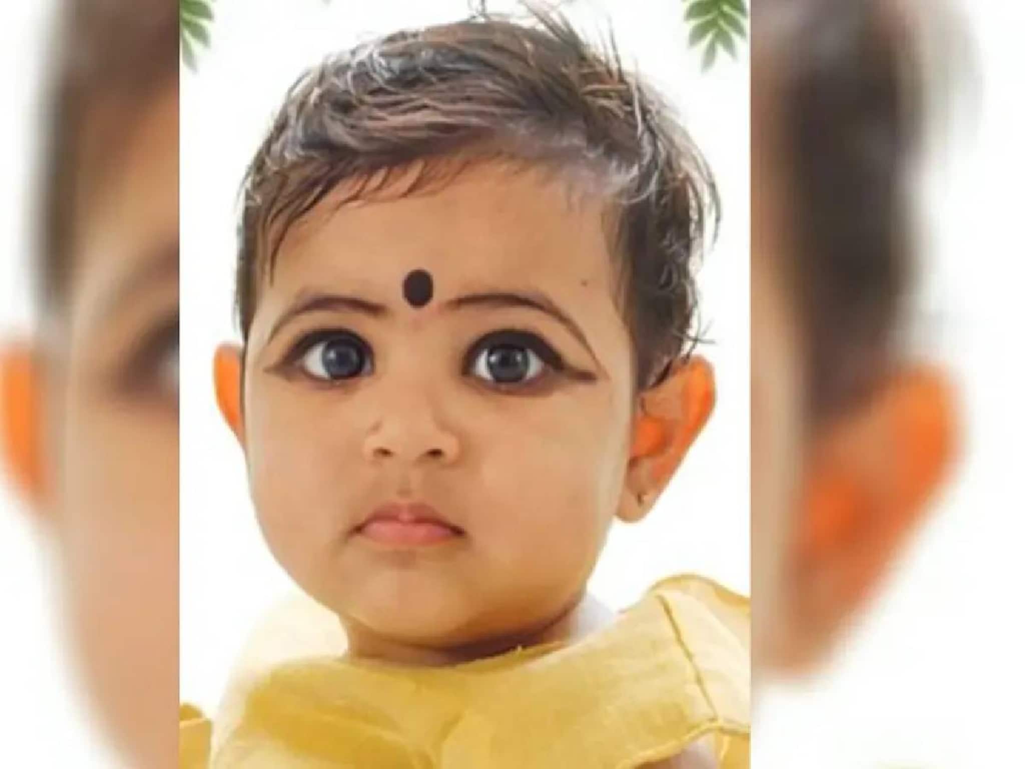 തൃശ്ശൂരിൽ റോഡരികിലെ മൺകൂനയിൽ ഇടിച്ച് ഓട്ടോ മറിഞ്ഞ് പരിക്കേറ്റ ഒരുവയസ്സുകാരി മരിച്ചു; സംഭവം പിറന്നാൾത്തലേന്ന് തൃശ്ശൂരിൽ റോഡരികിലെ മൺകൂനയിൽ ഇടിച്ച് ഓട്ടോ മറിഞ്ഞ് പരിക്കേറ്റ ഒരുവയസ്സുകാരി മരിച്ചു; സംഭവം പിറന്നാൾത്തലേന്ന്