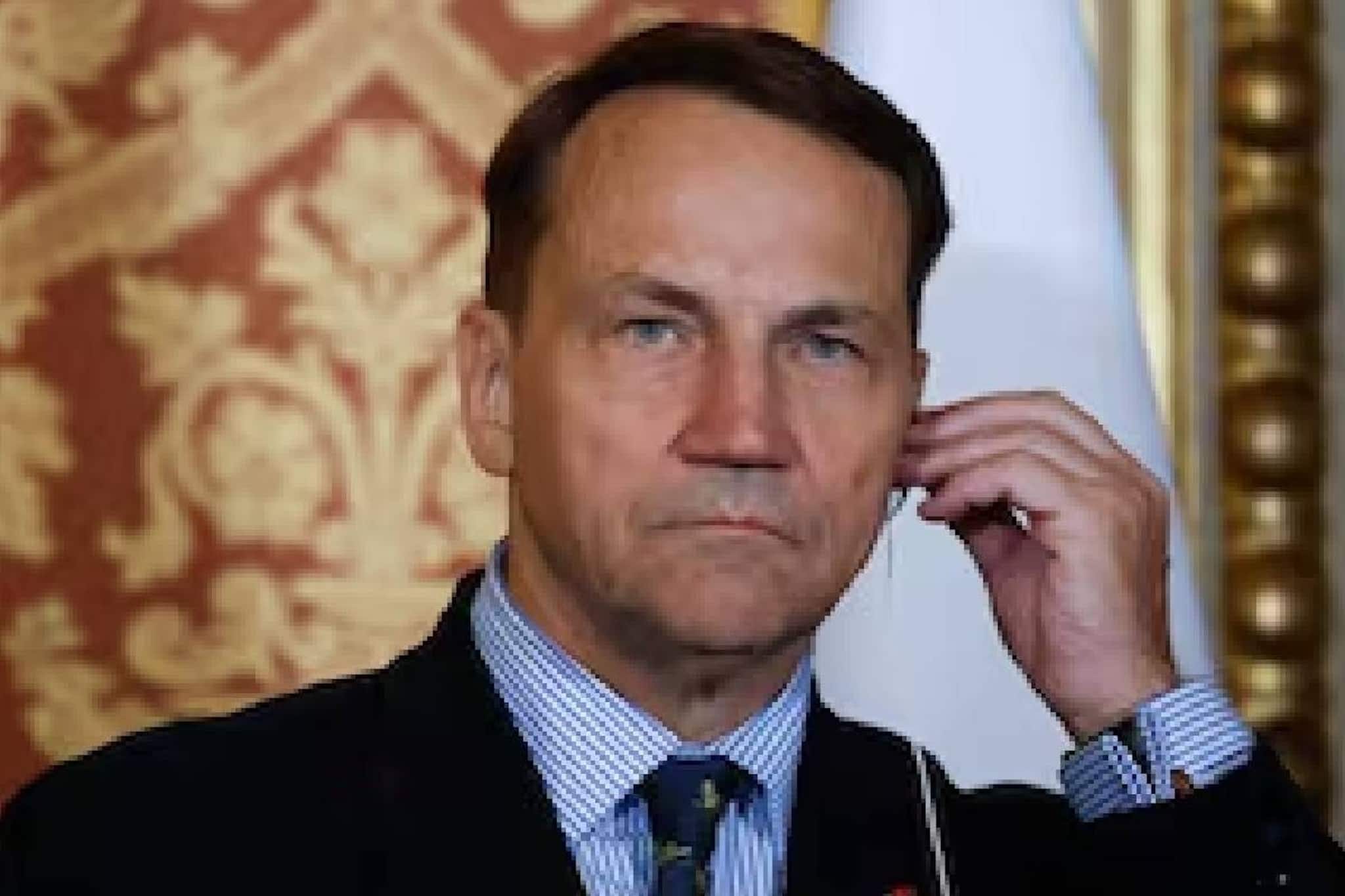 പാകിസ്ഥാനെതിരേ വീട്ടുവീഴ്ചയ്ക്ക് തയ്യാറാകില്ലെന്ന ജയശങ്കറുടെ സന്ദേശത്തിന് മറുപടിയുമായി പോളണ്ട് പാകിസ്ഥാനെതിരേ വീട്ടുവീഴ്ചയ്ക്ക് തയ്യാറാകില്ലെന്ന ജയശങ്കറുടെ സന്ദേശത്തിന് മറുപടിയുമായി പോളണ്ട്