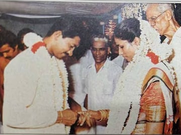 സ്പ്രിന്റ് റാണിക്ക് കബഡി താരം ജീവിതപ്പാതിയായപ്പോൾ; പി.ടി. ഉഷയുടെ ജീവിതത്തിലേക്ക് കടന്നുവന്ന ശ്രീനിവാസൻ സ്പ്രിന്റ് റാണിക്ക് കബഡി താരം ജീവിതപ്പാതിയായപ്പോൾ; പി.ടി. ഉഷയുടെ ജീവിതത്തിലേക്ക് കടന്നുവന്ന ശ്രീനിവാസൻ