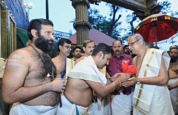 മണ്ഡല മകരവിളക്ക് തീർത്ഥാടനത്തിനുശേഷം ശബരിമല നട അടച്ചു: കഴിഞ്ഞവർഷത്തേക്കാൾ ഒരു ലക്ഷത്തിലേറെ തീർത്ഥാടകർ
