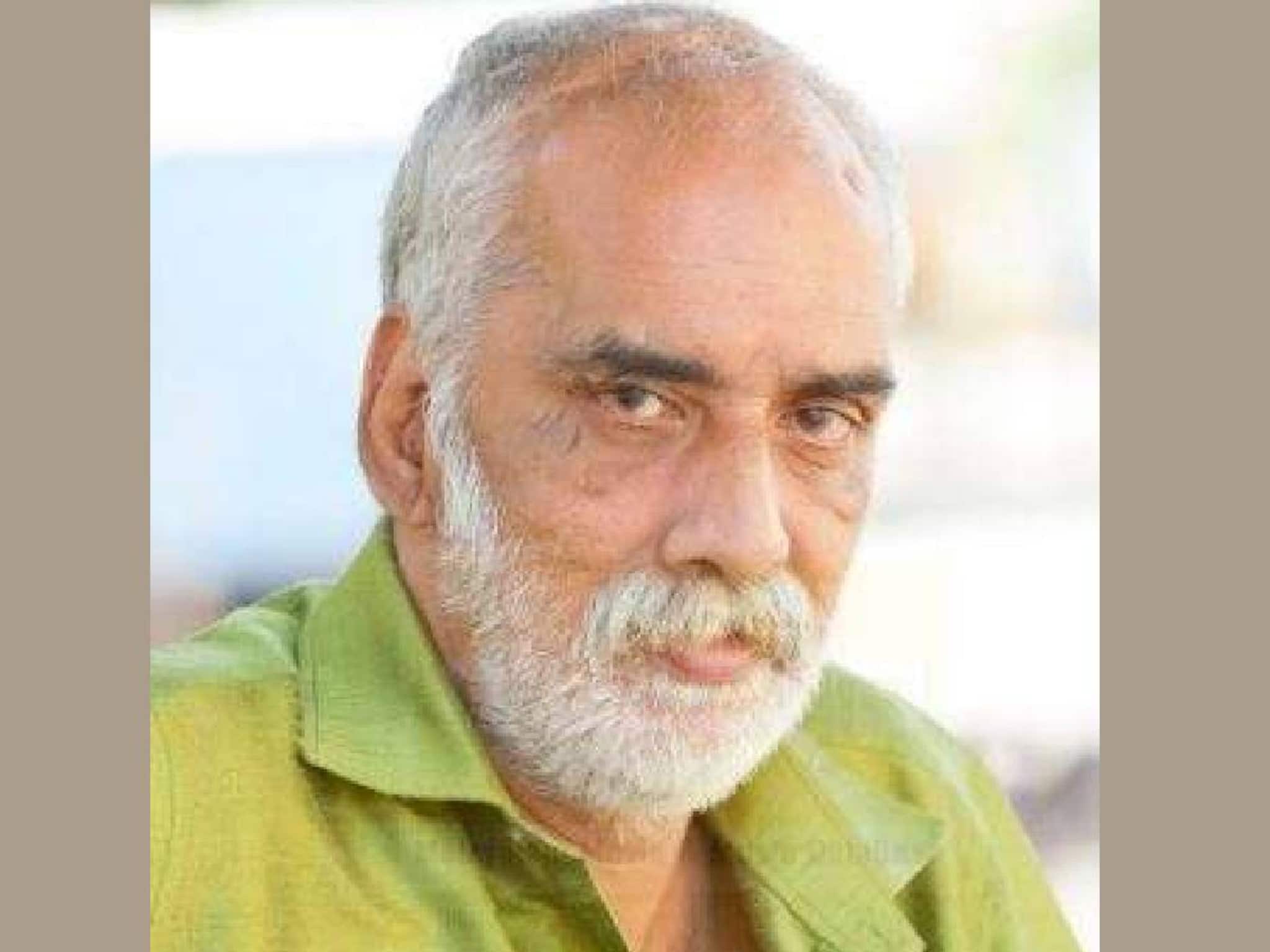 ഇന്നുമെന്റെ കണ്ണുനീരിൽ... പാടിയഭിനയിച്ച ഉർവശിയുടെ സഹോദരൻ കമൽ റോയ് ഇനി ഓർമ