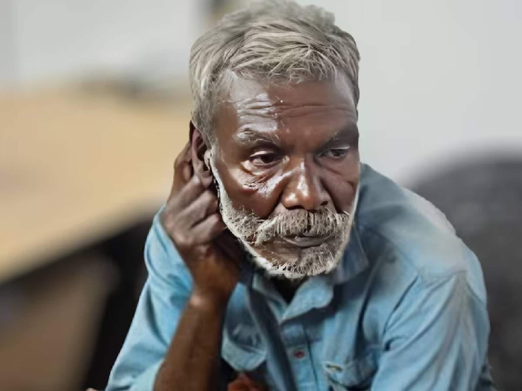 യൂണിഫോം ചോദിച്ചിട്ട് കൊടുത്തില്ല; പതിനാലുകാരിക്ക് നേരെ ആസിഡ് ആക്രമണം നടത്തി വയോധികൻ