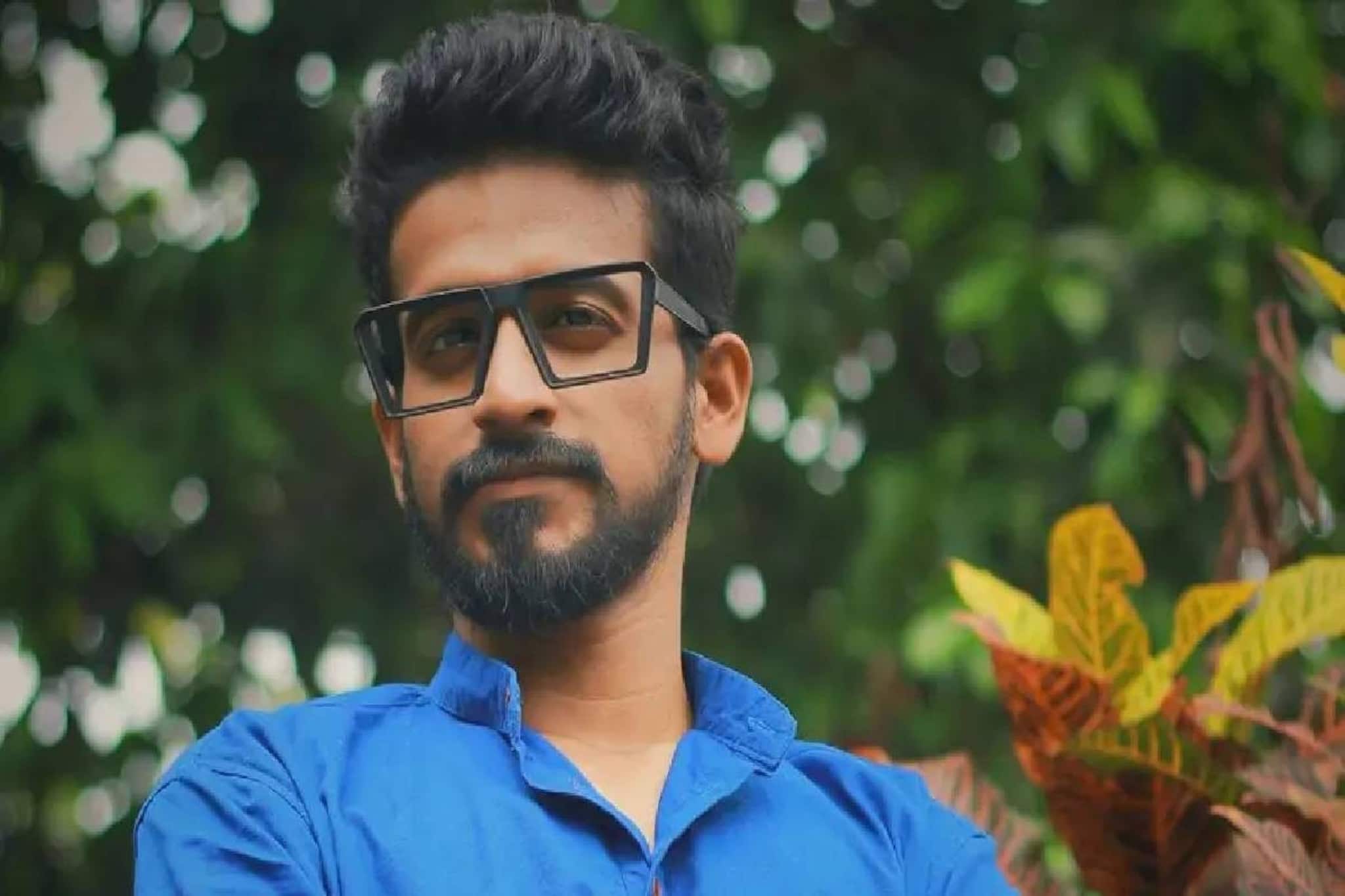 ക്ഷേത്രോത്സവത്തിനിടെ ഇടഞ്ഞ ആനയുടെ ചവിട്ടേറ്റ് ചികിത്സയിലായിരുന്ന യുട്യൂബർ മരിച്ചു ക്ഷേത്രോത്സവത്തിനിടെ ഇടഞ്ഞ ആനയുടെ ചവിട്ടേറ്റ് ചികിത്സയിലായിരുന്ന യുട്യൂബർ മരിച്ചു