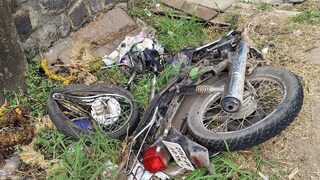 അപകടത്തിൽ തകർന്ന ബൈക്ക് അപകടത്തിൽ തകർന്ന ബൈക്ക്