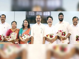 മേയറും സ്ഥിരം സമിതി അധ്യക്ഷന്മാരും