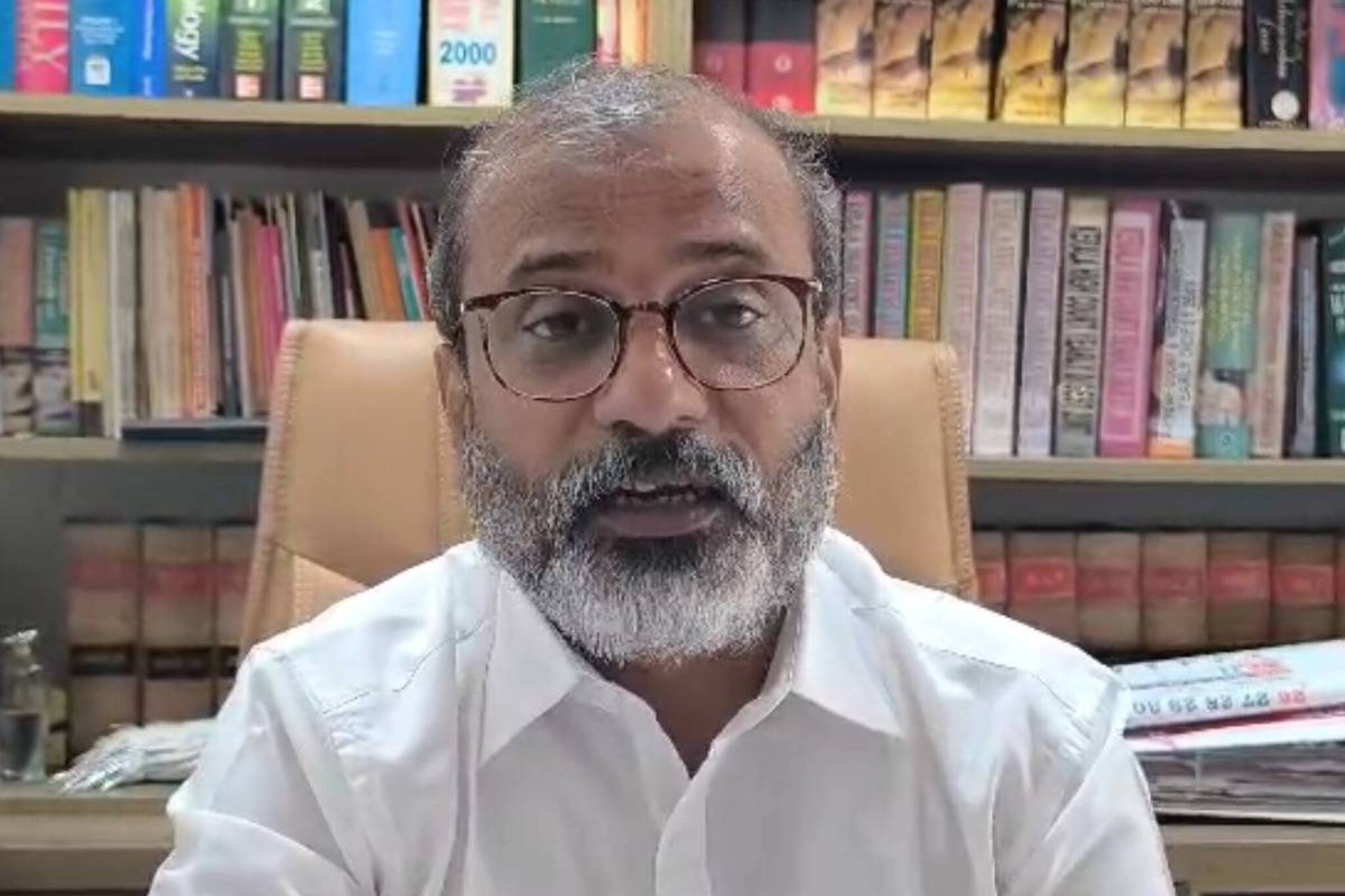 'രക്തസാക്ഷി ഫണ്ട് പോലും വെട്ടിക്കുന്ന പാർട്ടിയിൽ ഇനിയില്ല; CPM അല്ല യഥാർത്ഥ ഇടതുപക്ഷം': അഡ്വ. ബി എൻ ഹസ്കർ 'രക്തസാക്ഷി ഫണ്ട് പോലും വെട്ടിക്കുന്ന പാർട്ടിയിൽ ഇനിയില്ല; CPM അല്ല യഥാർത്ഥ ഇടതുപക്ഷം': അഡ്വ. ബി എൻ ഹസ്കർ