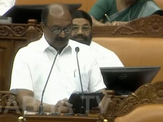 കെ എൻ ബാലഗോപാൽ ബജറ്റ് അവതരിപ്പിക്കുന്നു