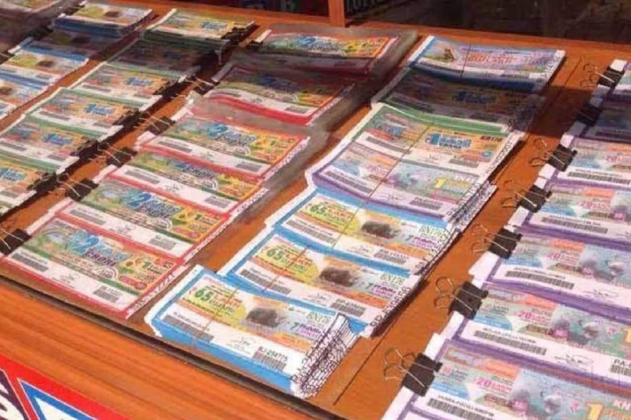 ഒരു കോടി സമ്മാനമടിച്ച ലോട്ടറി ടിക്കറ്റ് ബ്ലാക്കിൽ വിൽക്കാൻ ശ്രമിക്കുന്നതിനിടെ തട്ടിയെടുത്തു; ഒരാൾ പിടിയിൽ ഒരു കോടി സമ്മാനമടിച്ച ലോട്ടറി ടിക്കറ്റ് ബ്ലാക്കിൽ വിൽക്കാൻ ശ്രമിക്കുന്നതിനിടെ തട്ടിയെടുത്തു; ഒരാൾ പിടിയിൽ