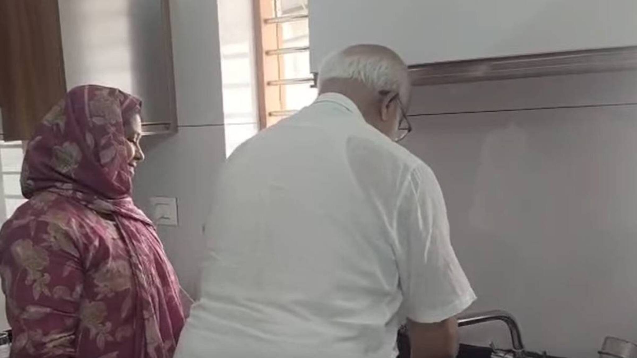 'സഖാവ് ഒരു വറ്റു പോലും ബാക്കിയാക്കാതെ കഴിച്ചു; പാത്രവും കഴുകി'; എം എ ബേബിയുടെ ഗൃഹസന്ദർശന വീഡിയോ വൈറൽ