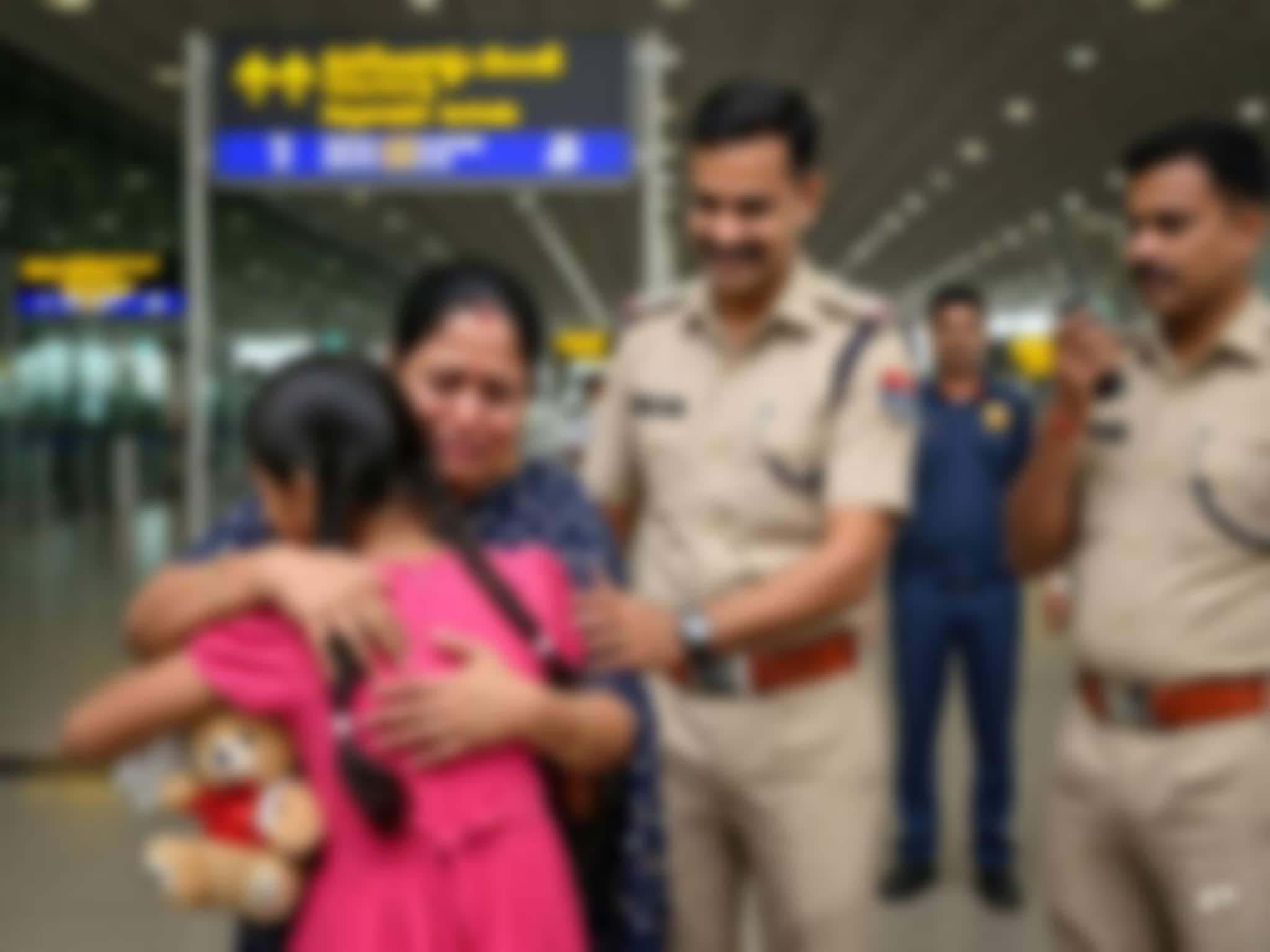 ടൂർ പോകാൻ സമ്മതിക്കാത്തതിന് തിരുവനന്തപുരത്തുനിന്ന് വീടുവിട്ടിറങ്ങിയ 14 കാരി ഹൈദരാബാദിൽ