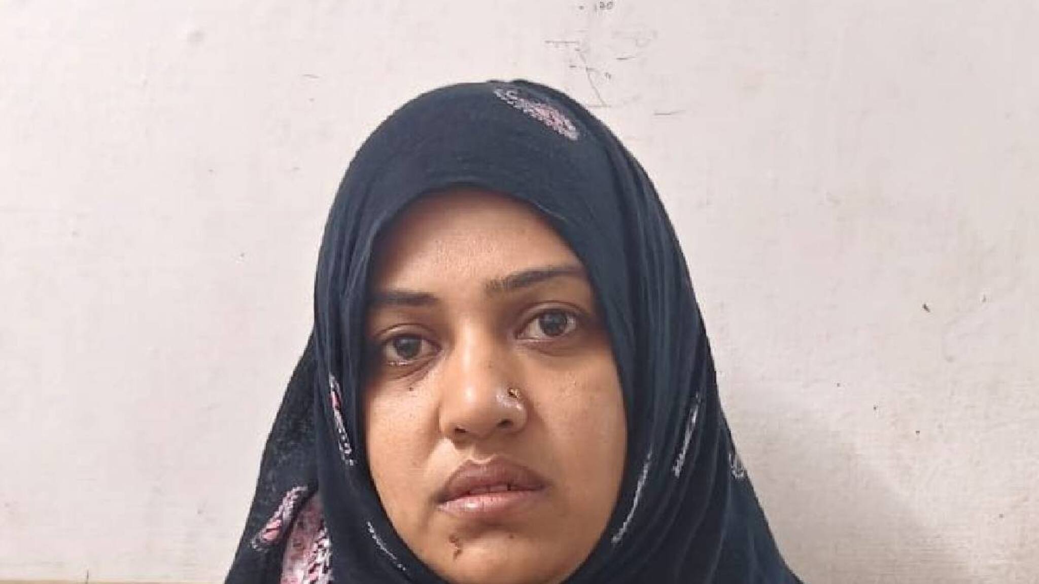 കിടക്കയിൽ മൂത്രം ഒഴിച്ചതിന് അഞ്ചുവയസ്സുകാരിയെ ചട്ടുകം ചൂടാക്കി പൊള്ളിച്ച രണ്ടാനമ്മ അറസ്റ്റിൽ