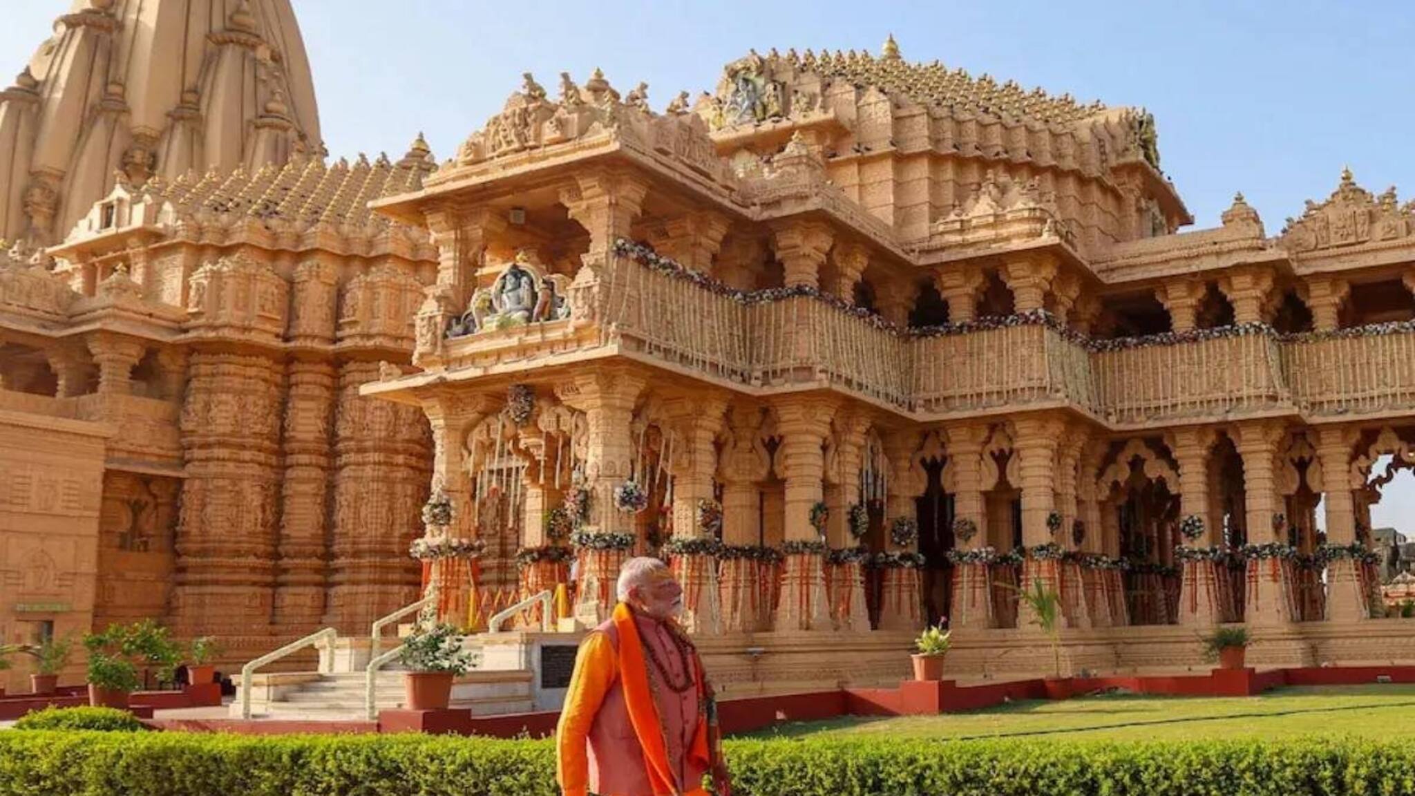 'ആയിരം വർഷം കഴിഞ്ഞിട്ടും നിരന്തരം ആക്രമണങ്ങൾക്ക് ഇരയായിട്ടും പ്രൗഢിയോടെ സോമനാഥ ക്ഷേത്രം': പ്രധാനമന്ത്രി മോദി