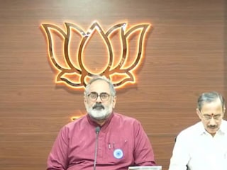 രാജീവ് ചന്ദ്രശേഖർ , എം ടി രമേശ് രാജീവ് ചന്ദ്രശേഖർ , എം ടി രമേശ്