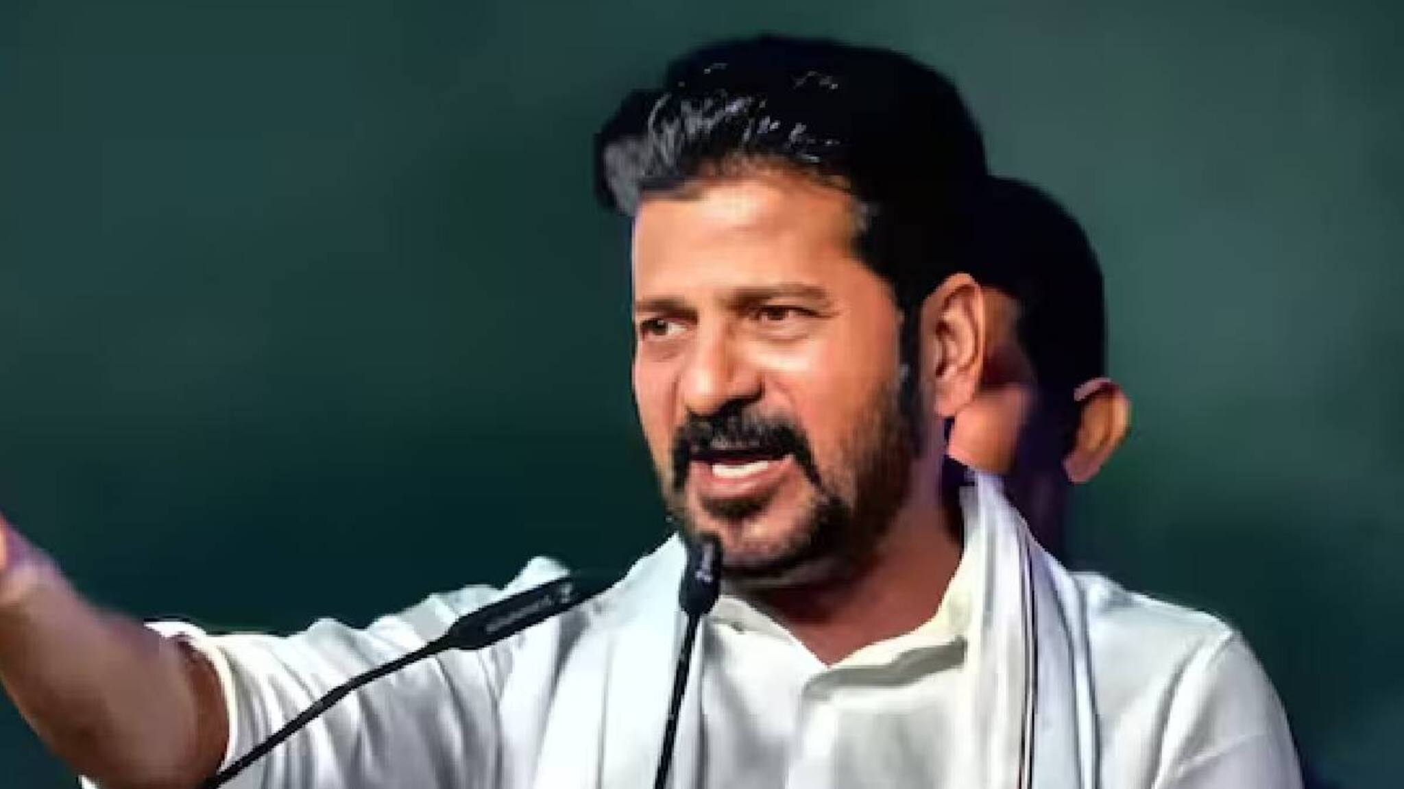 ‘മാതാപിതാക്കളെ നോക്കിയില്ലെങ്കിൽ ശമ്പളത്തിൽ 15% കട്ട്’; തെലങ്കാന സർക്കാർ ജീവനക്കാർക്ക് മുന്നറിയിപ്പ്