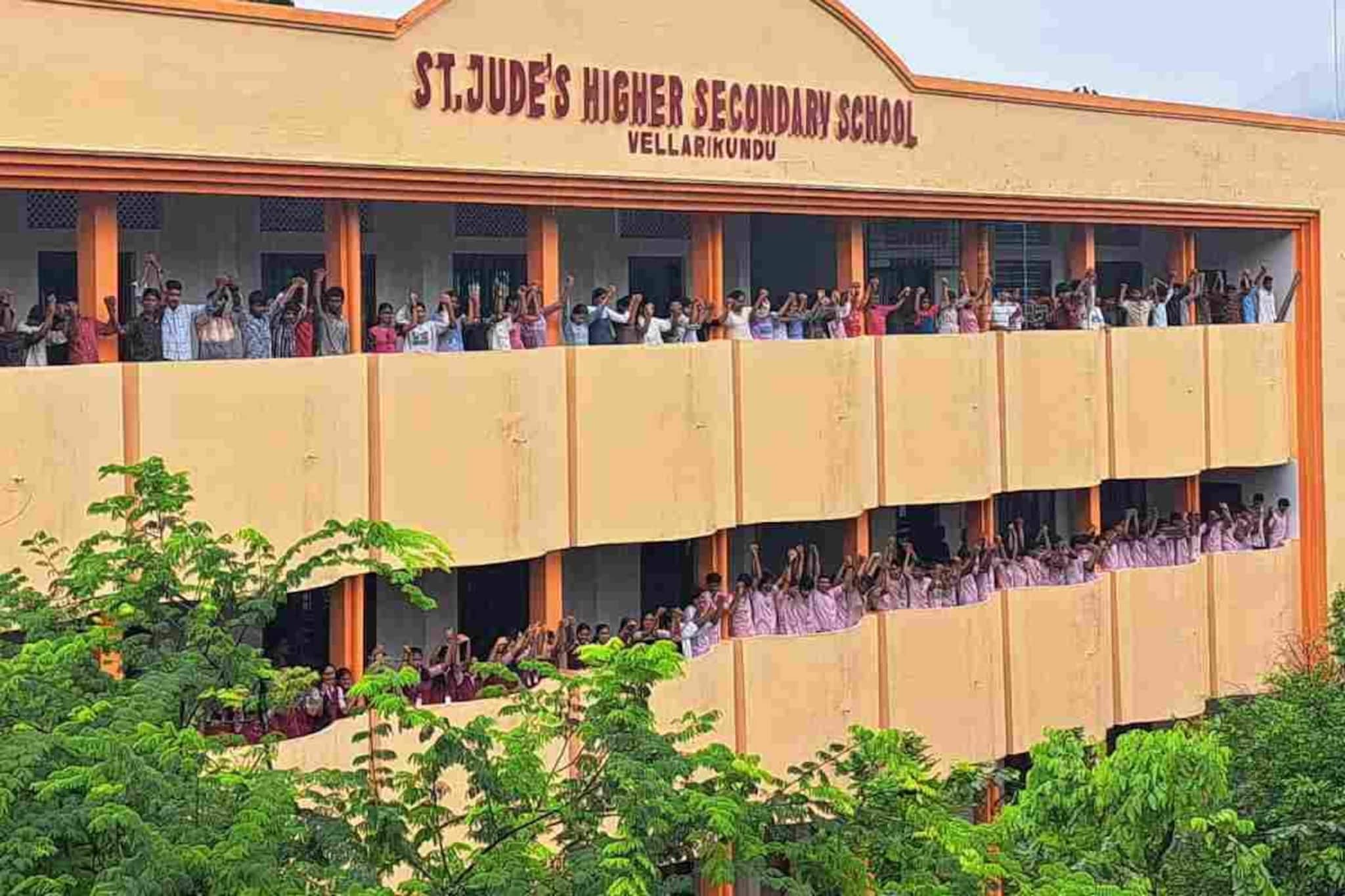 സംസ്ഥാനതല യൂത്ത് പാർലമെന്റിൽ കാസർഗോഡ് വെള്ളരിക്കുണ്ട് സെന്‍റ് ജൂഡ്സ് ജേതാക്കൾ