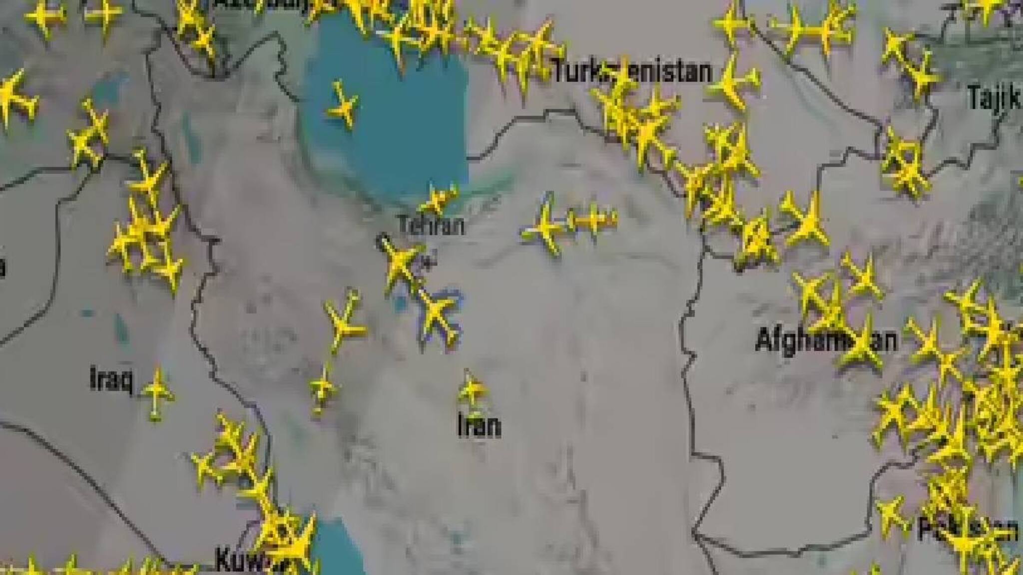 യുഎസ് ആക്രമിച്ചേക്കുമെന്ന് ഭീതി; ഇറാൻ വ്യോമപാത അടച്ചു, യുഎസിലേക്കുള്ള മൂന്ന് വിമാനങ്ങള്‍ എയര്‍ ഇന്ത്യ റദ്ദാക്കി