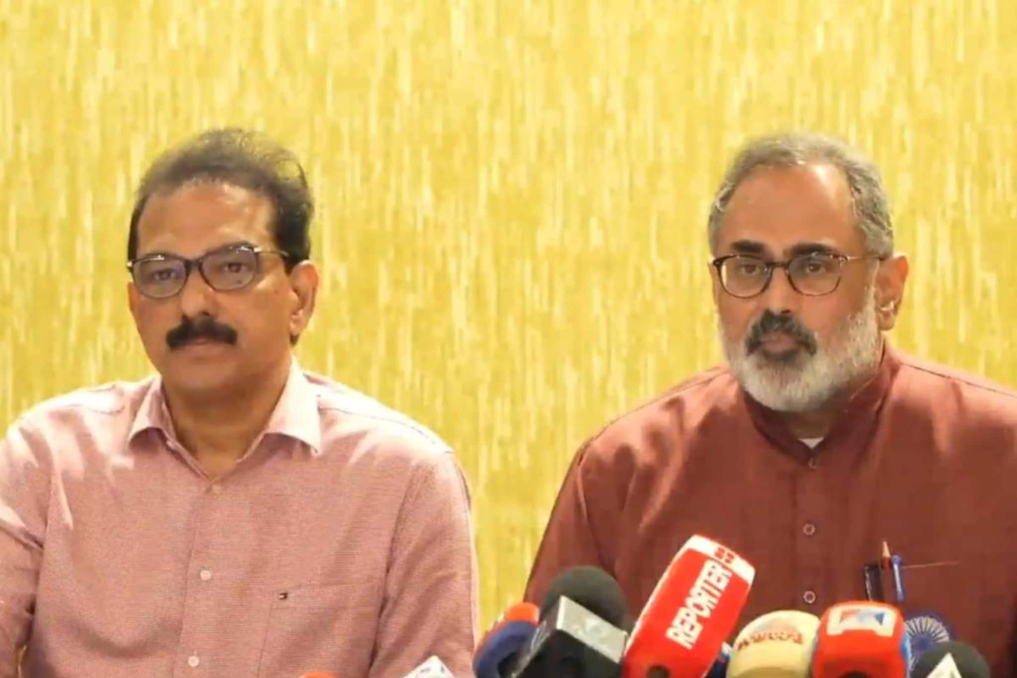 നിയമസഭാ തിരഞ്ഞെടുപ്പിലേക്ക് ബിജെപിയുടെ വമ്പൻനീക്കം; ട്വന്റി 20 എൻഡിഎ മുന്നണിയിൽ നിയമസഭാ തിരഞ്ഞെടുപ്പിലേക്ക് ബിജെപിയുടെ വമ്പൻനീക്കം; ട്വന്റി 20 എൻഡിഎ മുന്നണിയിൽ