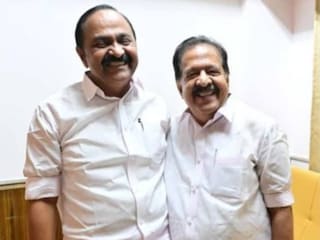 വി ഡി സതീശൻ, രമേശ് ചെന്നിത്തല