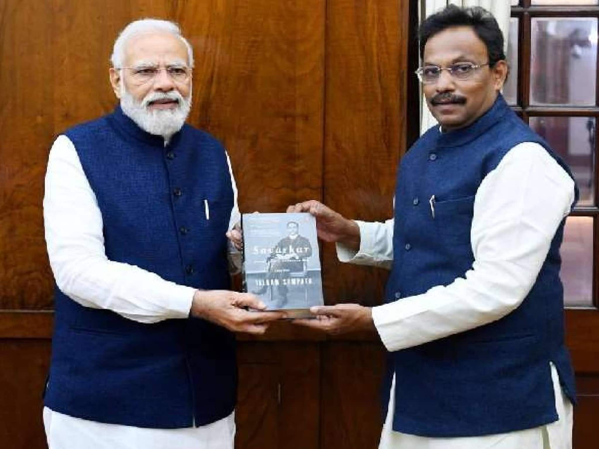 ഇത്തവണ കേരളം ബിജെപിയെ തിരഞ്ഞെടുക്കുമെന്ന് മോദി; സംസ്ഥാനത്തിൻ്റെ ചുമതല വിനോദ് താവ്ഡെയ്ക്ക്