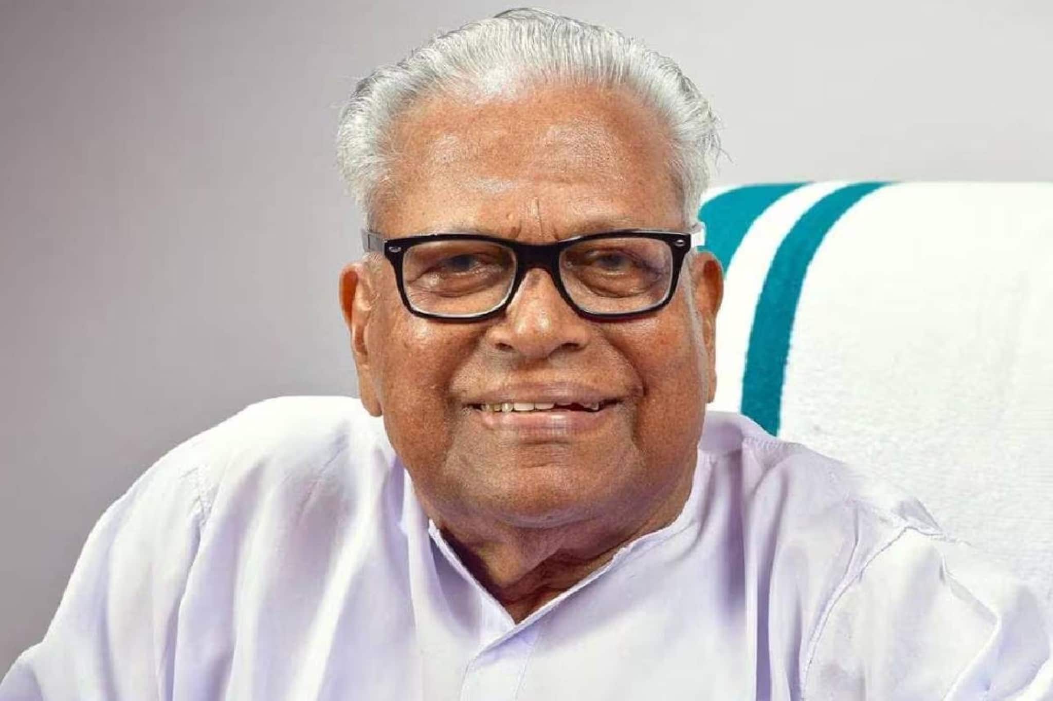 വി എസ് അച്യുതാനന്ദന് പത്മവിഭൂഷൺ