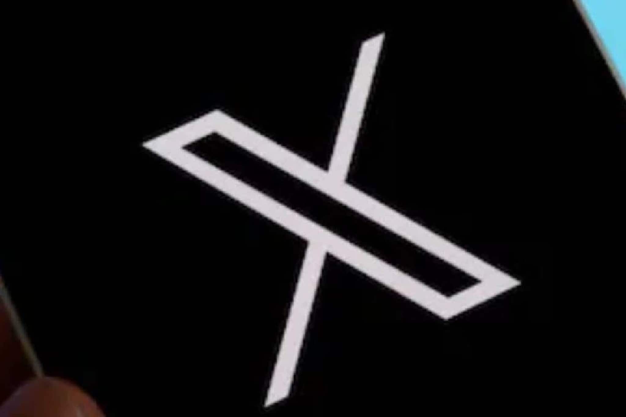 ഗ്രോക്ക് ഉപയോഗിച്ച് അശ്ലീല ചിത്രങ്ങൾ; തെറ്റ് സമ്മതിച്ച് എക്സ്; 600-ലധികം അക്കൗണ്ടുകൾ നീക്കം ചെയ്തു ഗ്രോക്ക് ഉപയോഗിച്ച് അശ്ലീല ചിത്രങ്ങൾ; തെറ്റ് സമ്മതിച്ച് എക്സ്; 600-ലധികം അക്കൗണ്ടുകൾ നീക്കം ചെയ്തു