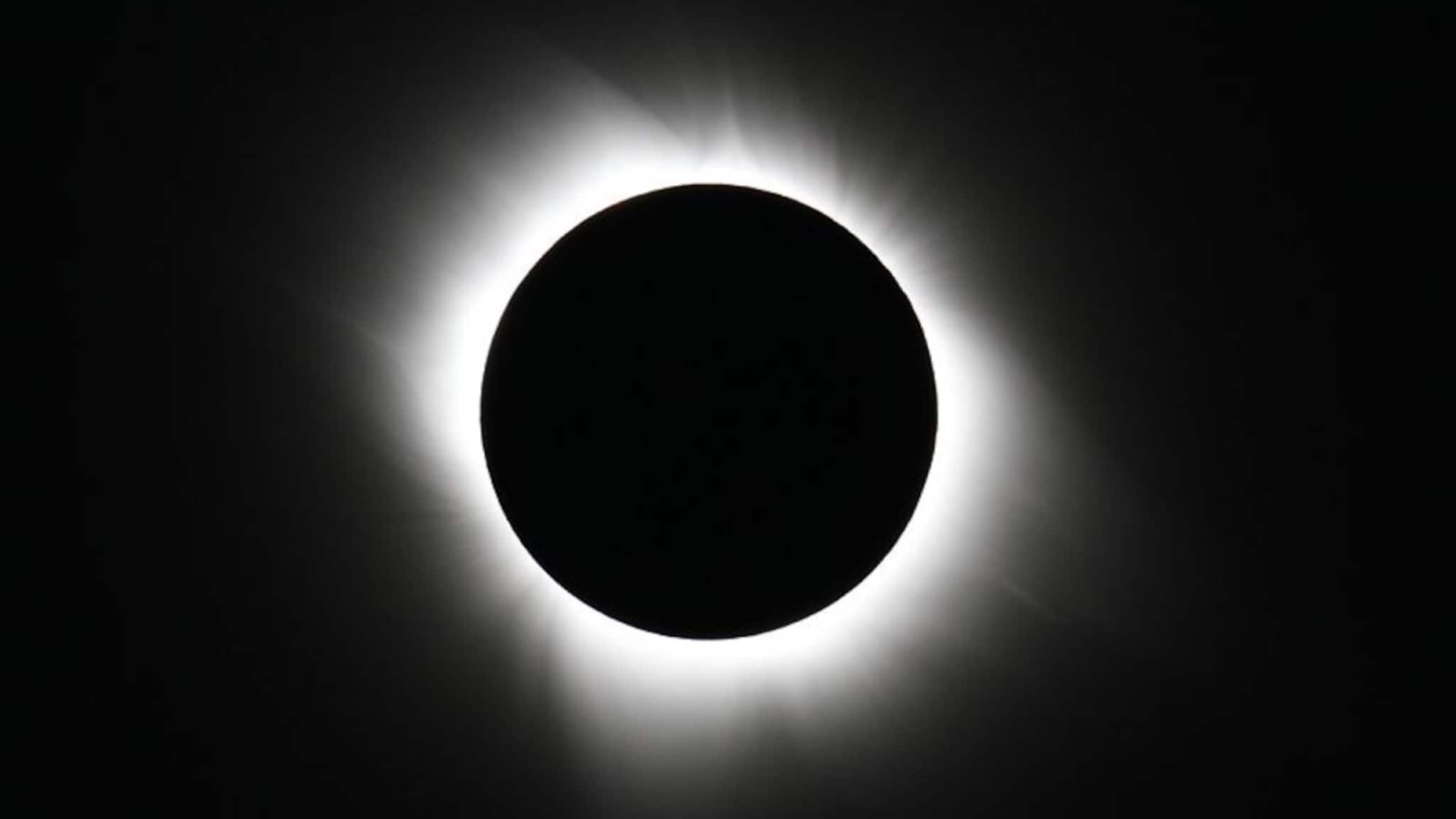 Solar Eclipse 2026 | ഫെബ്രുവരി 17-ന്  2026-ലെ ആദ്യ സൂര്യഗ്രഹണം; ഇന്ത്യയിൽ ദൃശ്യമാകുമോ?