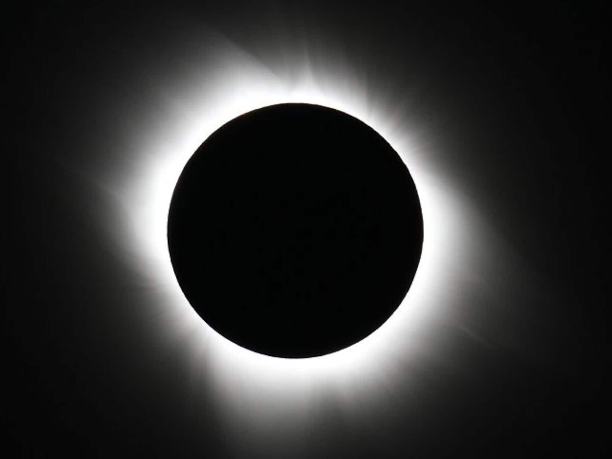 Solar Eclipse 2026 | ഫെബ്രുവരി 17-ന്  2026-ലെ ആദ്യ സൂര്യഗ്രഹണം; ഇന്ത്യയിൽ ദൃശ്യമാകുമോ?
