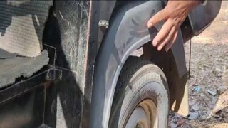 സ്ഫോടക വസ്തുവിലൂടെ കയറിയിറങ്ങിയ ഓട്ടോറിക്ഷ