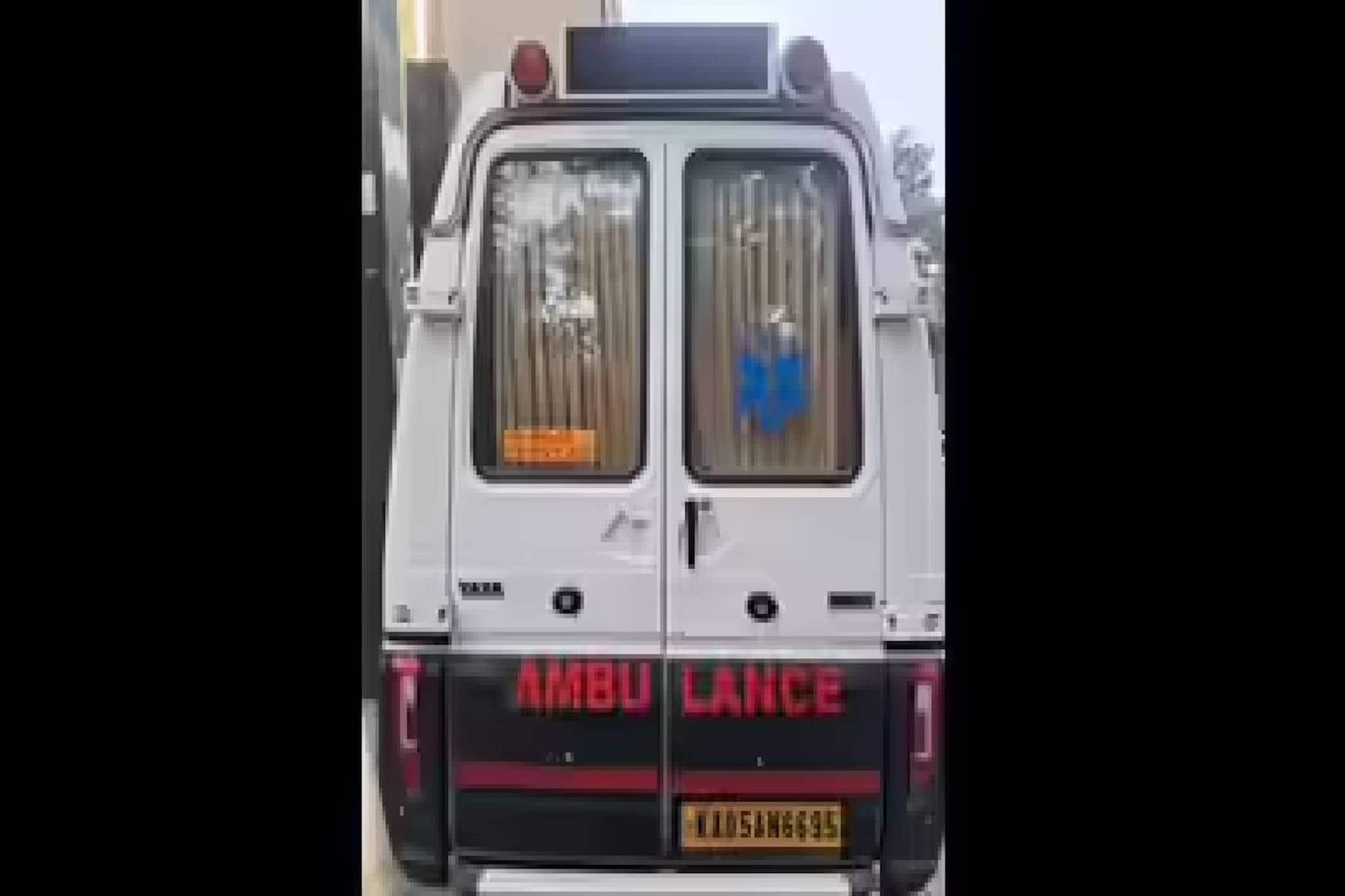 ട്രാഫിക് ഒഴിവാക്കി വേഗത്തിൽ വീട്ടിലെത്താൻ 'സൈറൺ' മുഴക്കി പാച്ചിൽ; ബെംഗളൂരുവിൽ ആംബുലൻസ് ഡ്രൈവർ പിടിയിൽ